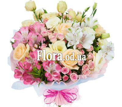 Delicate bouquet of flowers