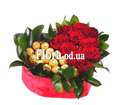 Сердце из роз и Ferrero