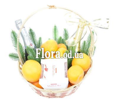 Asti Martini и Mondoro Asti в корзине