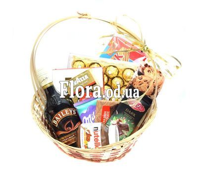 Корзина с ликером Baileys