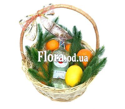 Martini and tangerines in a New Year's basket