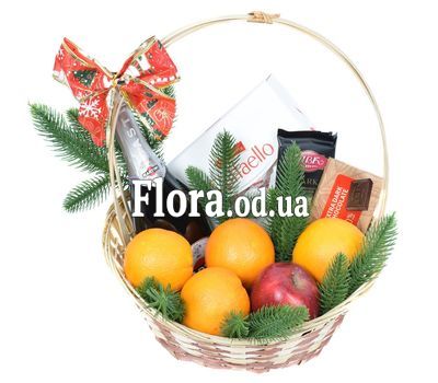 Новогодняя корзина подарочная с Asti Martini