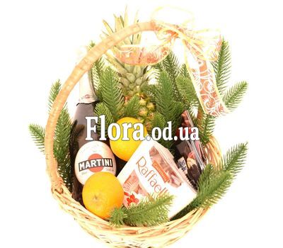 Новогодняя корзина с шампанским Asti Martini