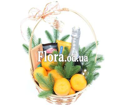 Новогодняя корзина с шампанским Martini Asti