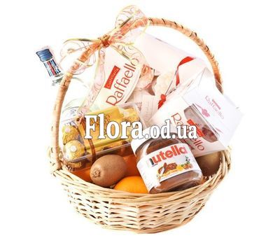 Подарочная корзина с Martini