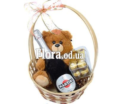 Подарочный набор в корзинке