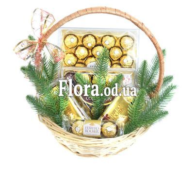 Подарунковий новорічний кошик Ferrero Rocher