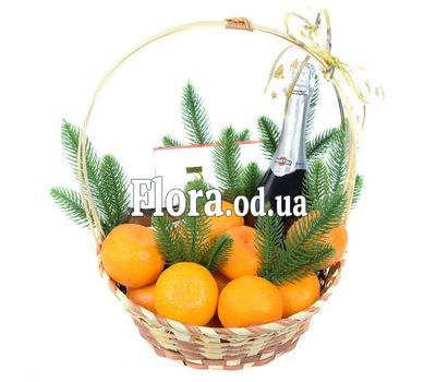 Праздничная подарочная корзина