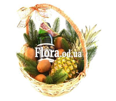 Різдвяний кошик з шампанським і фруктами