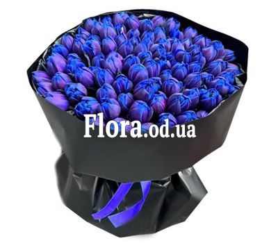 Bouquet 101 blue space tulips