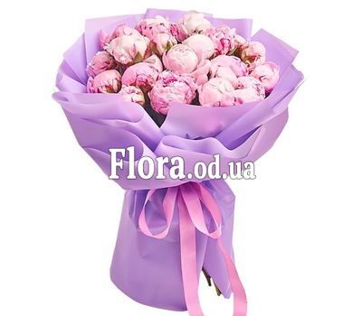 Букет из 29 розовых пионов